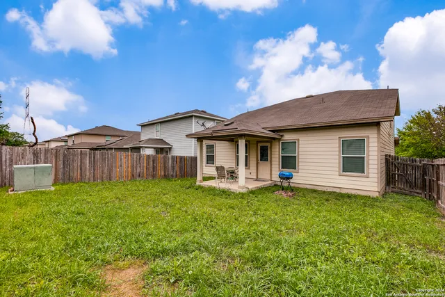 $295,000 | 11346 Camp Creek Trail, San Antonio, TX 78245