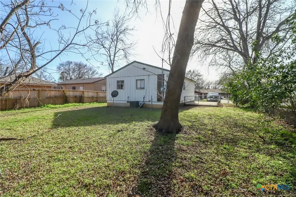 $1,000 | 1309 Greenwood Avenue, Killeen, TX 76541