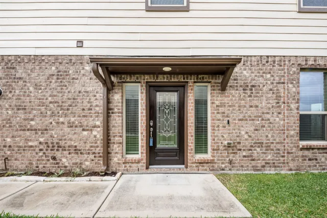 $2,450 | 1234 Willow Plains Lane, Rosenberg, TX 77471