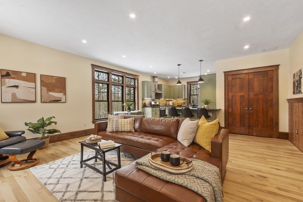 275 Crawford Road Oakham, MA 01068 - Photo 11 of 42