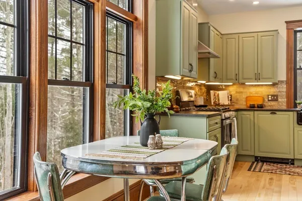 $550,000 | 275 Crawford Road, Oakham, MA 01068