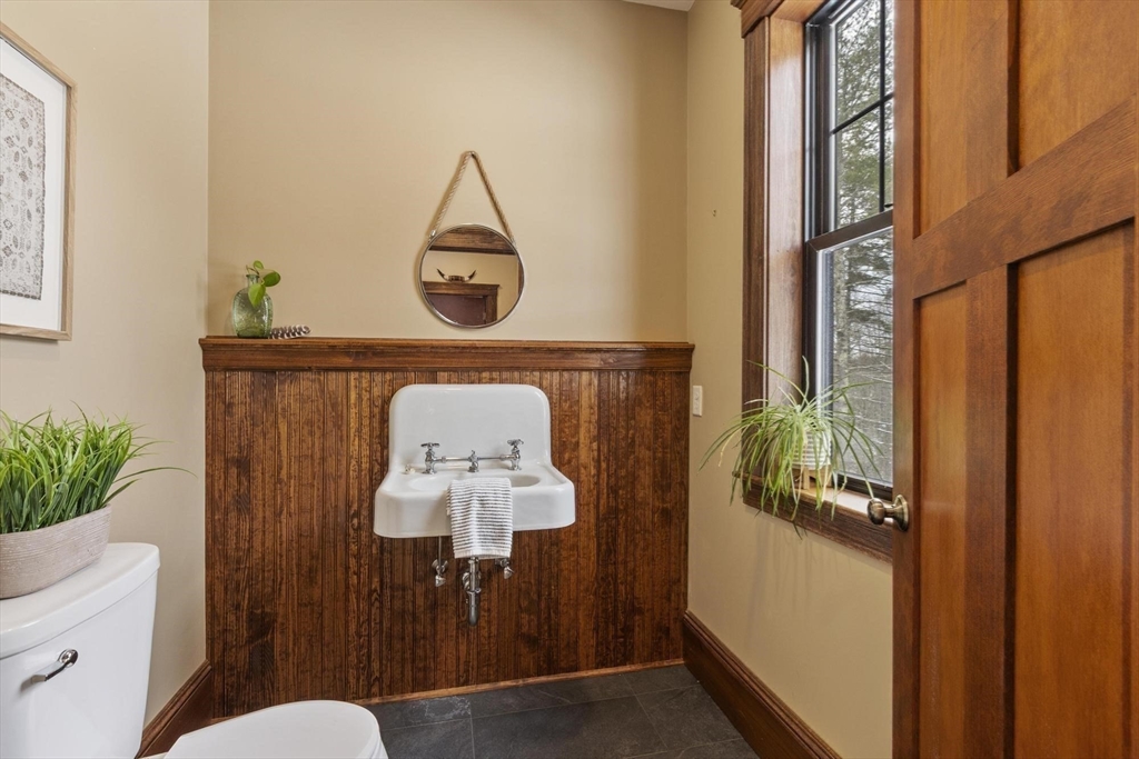 275 Crawford Road Oakham, MA 01068 - Photo 27 of 42