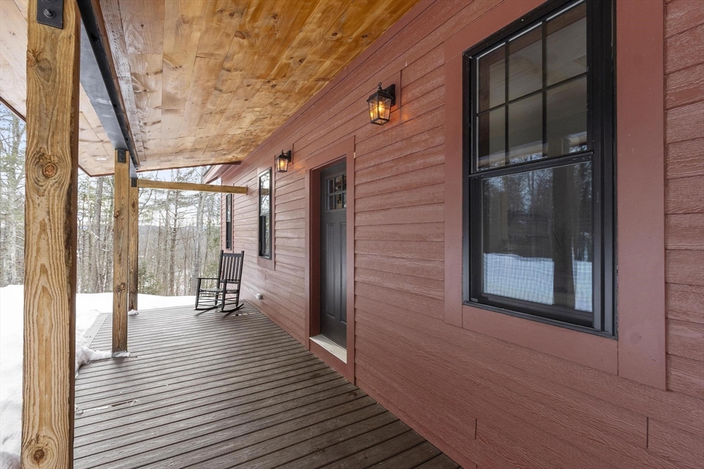 275 Crawford Road Oakham, MA 01068 - Photo 5 of 42