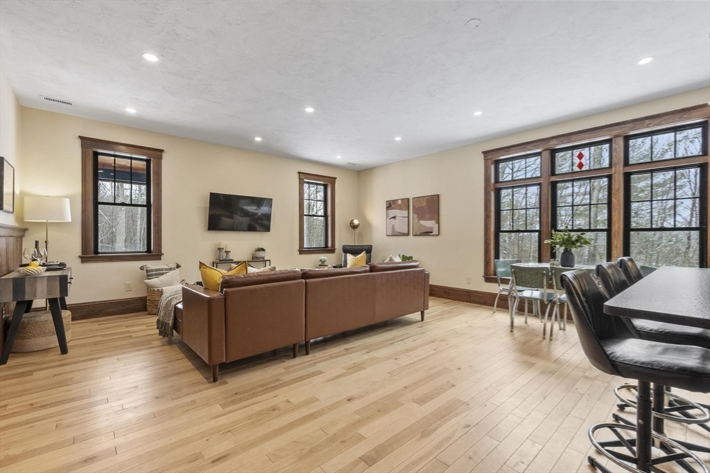 275 Crawford Road Oakham, MA 01068 - Photo 10 of 42