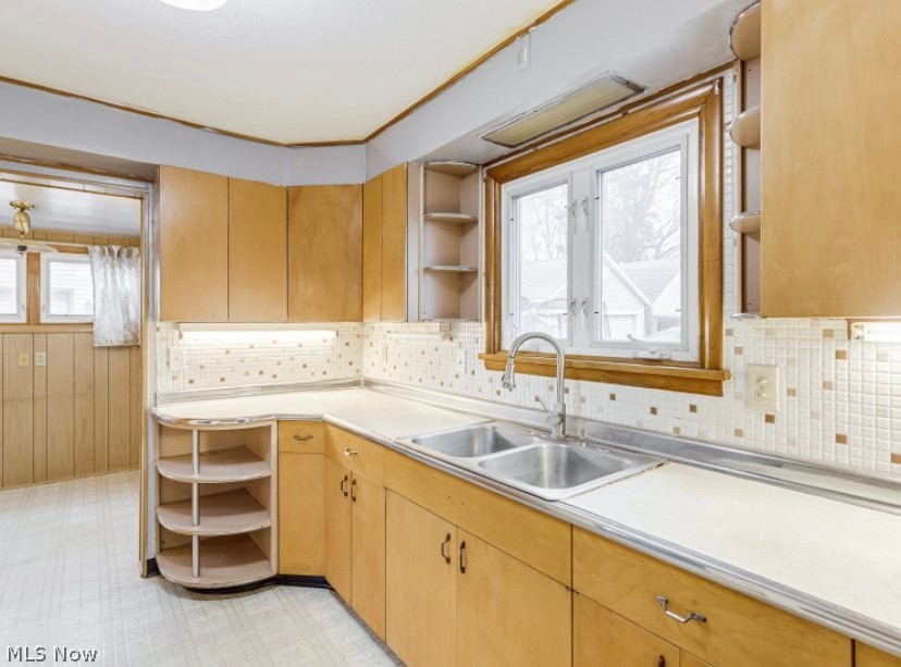 1506 Crescent Road Southwest Canton, OH 44710 - Photo 9 of 17 kitchen