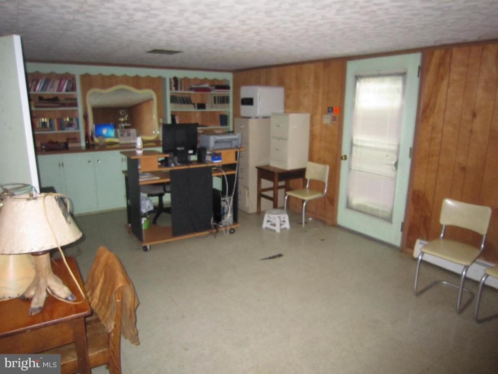 1219 East Newport Road Lititz, PA 17543 - Photo 18 of 23