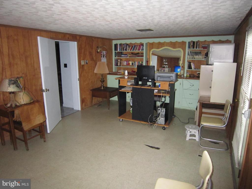 1219 East Newport Road Lititz, PA 17543 - Photo 19 of 23