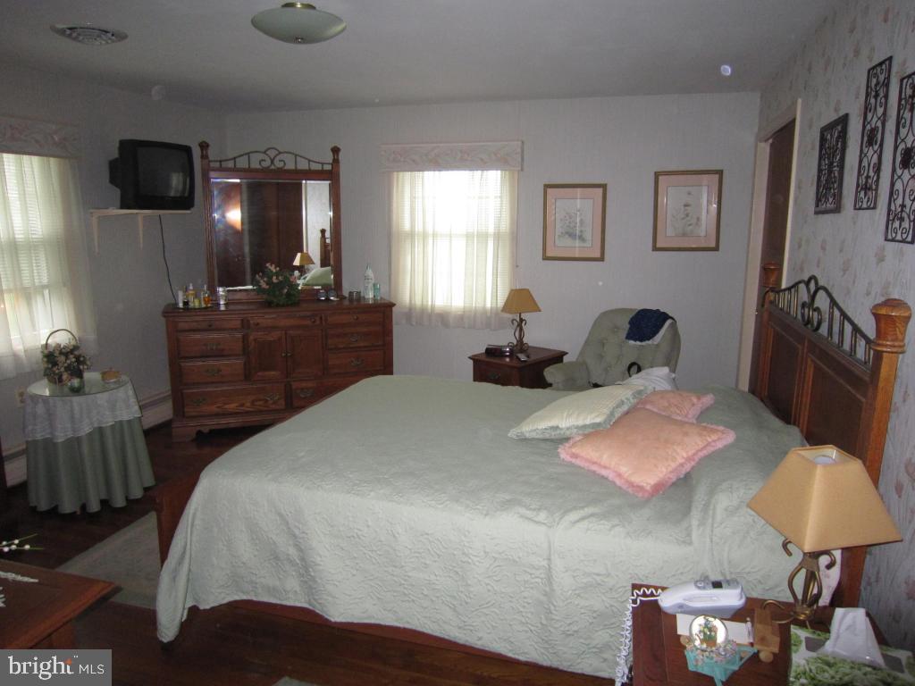 1219 East Newport Road Lititz, PA 17543 - Photo 10 of 23