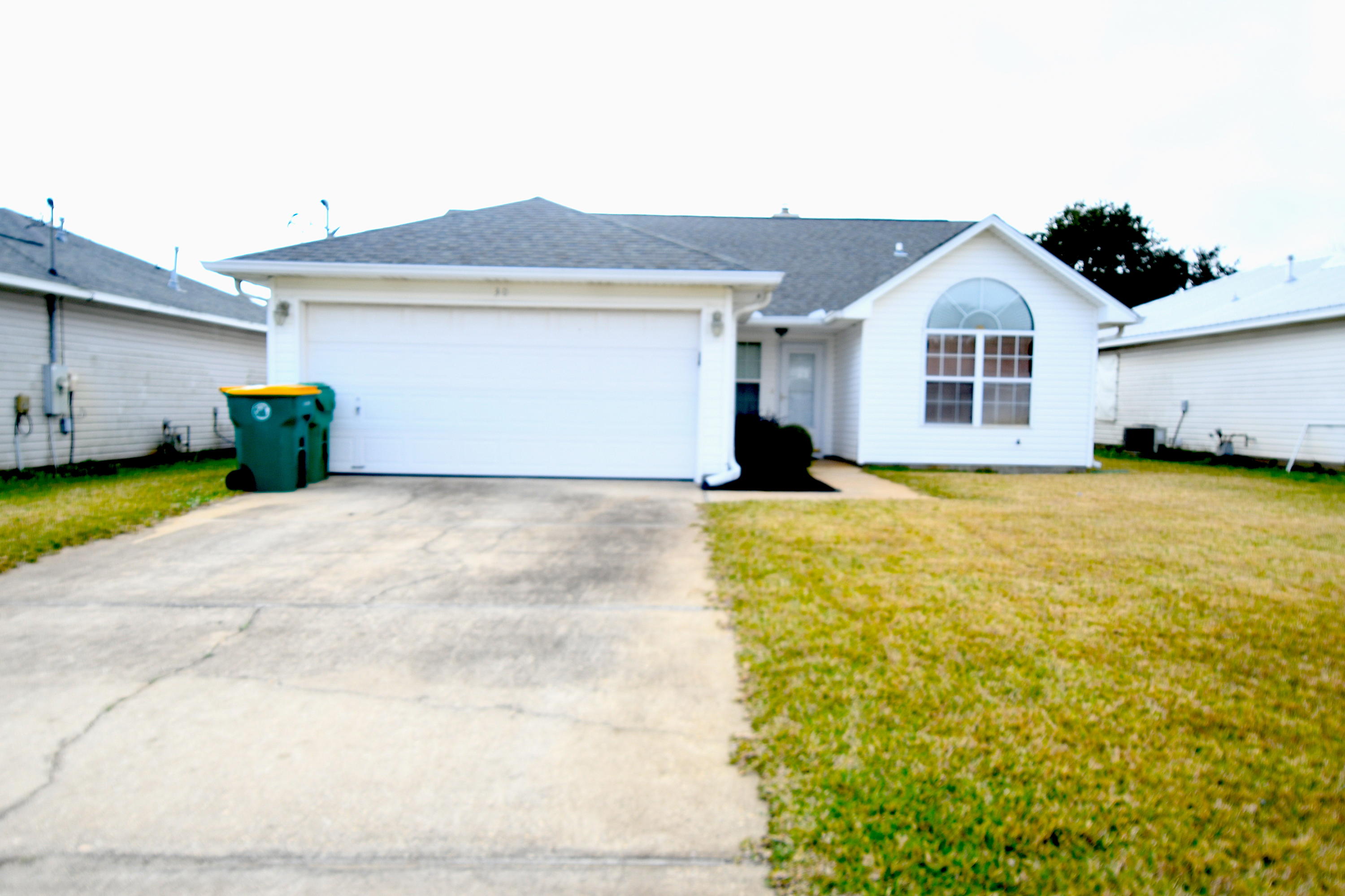 30 Stowe Road Mary Esther, FL 32569 - Photo 1 of 19 Gallery Image 1