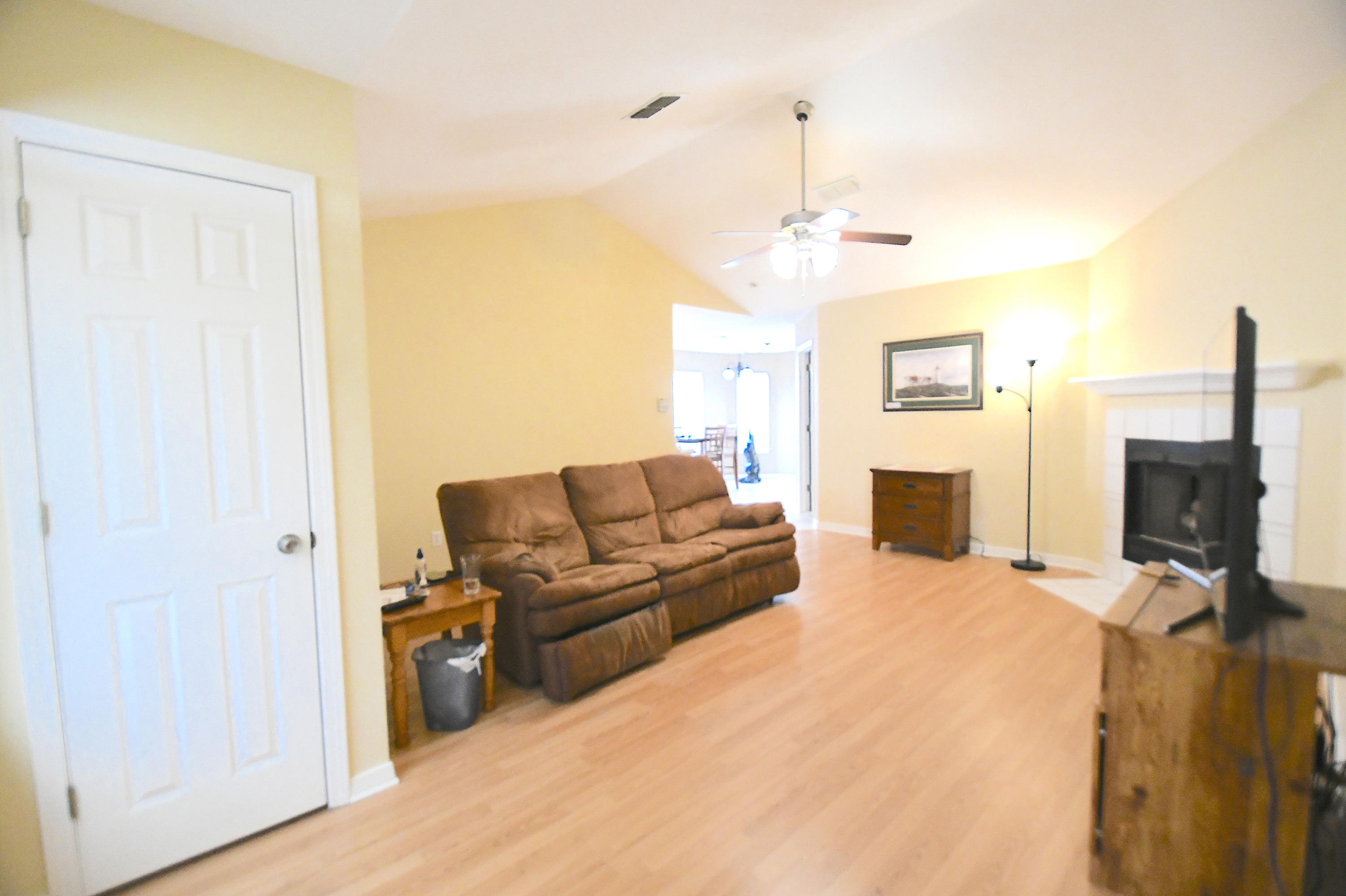 30 Stowe Road Mary Esther, FL 32569 - Photo 2 of 19 Gallery Image 2