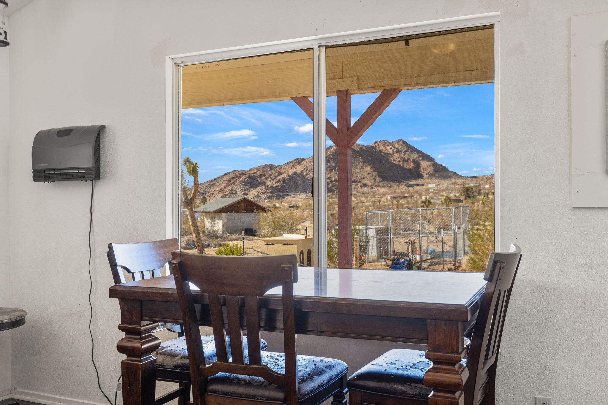 63466 Single Tree Road Joshua Tree, CA 92252 - Photo 11 of 62 34-web-or-mls-8M4A5050