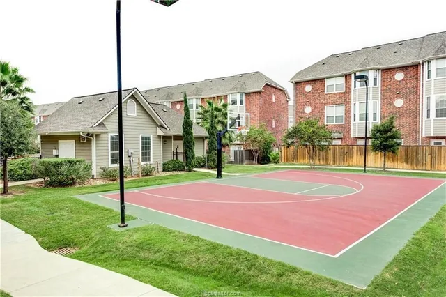 a view of outdoor space yard and front view of a house