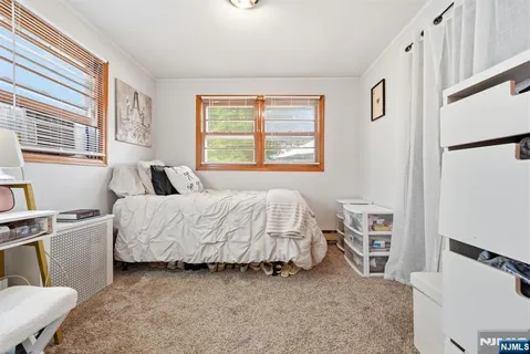$529,000 | 112 Grove Avenue, Verona, NJ 07044