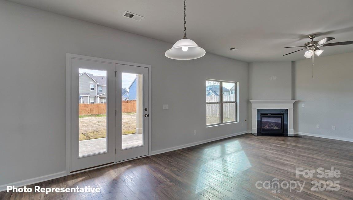 5227 Reedy Ridge Road Charlotte, NC 28215 - Photo 8 of 21 Gallery Image 8