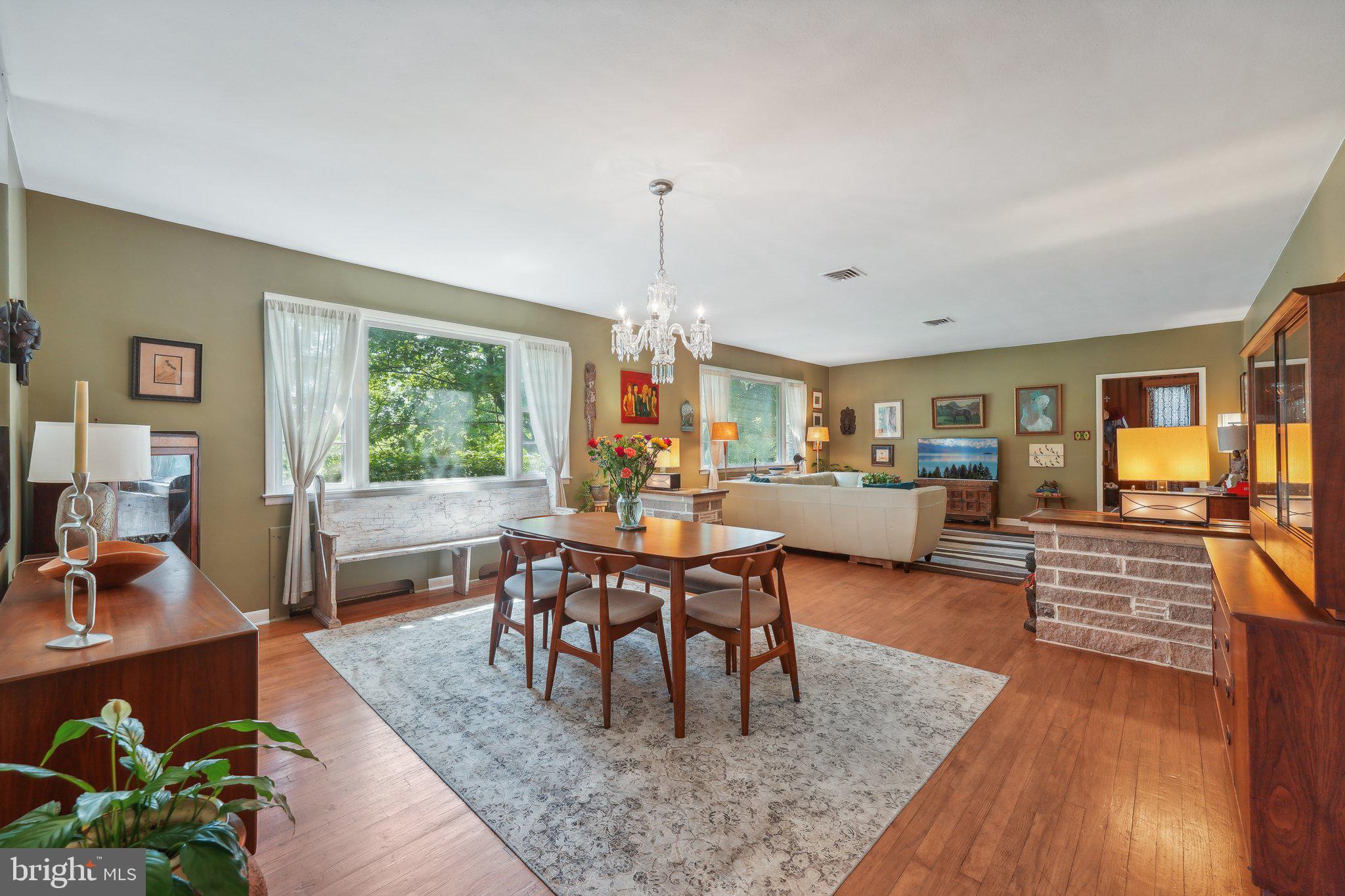 1130 River Road Ewing, NJ 08628 - Photo 19 of 53 Dining Room