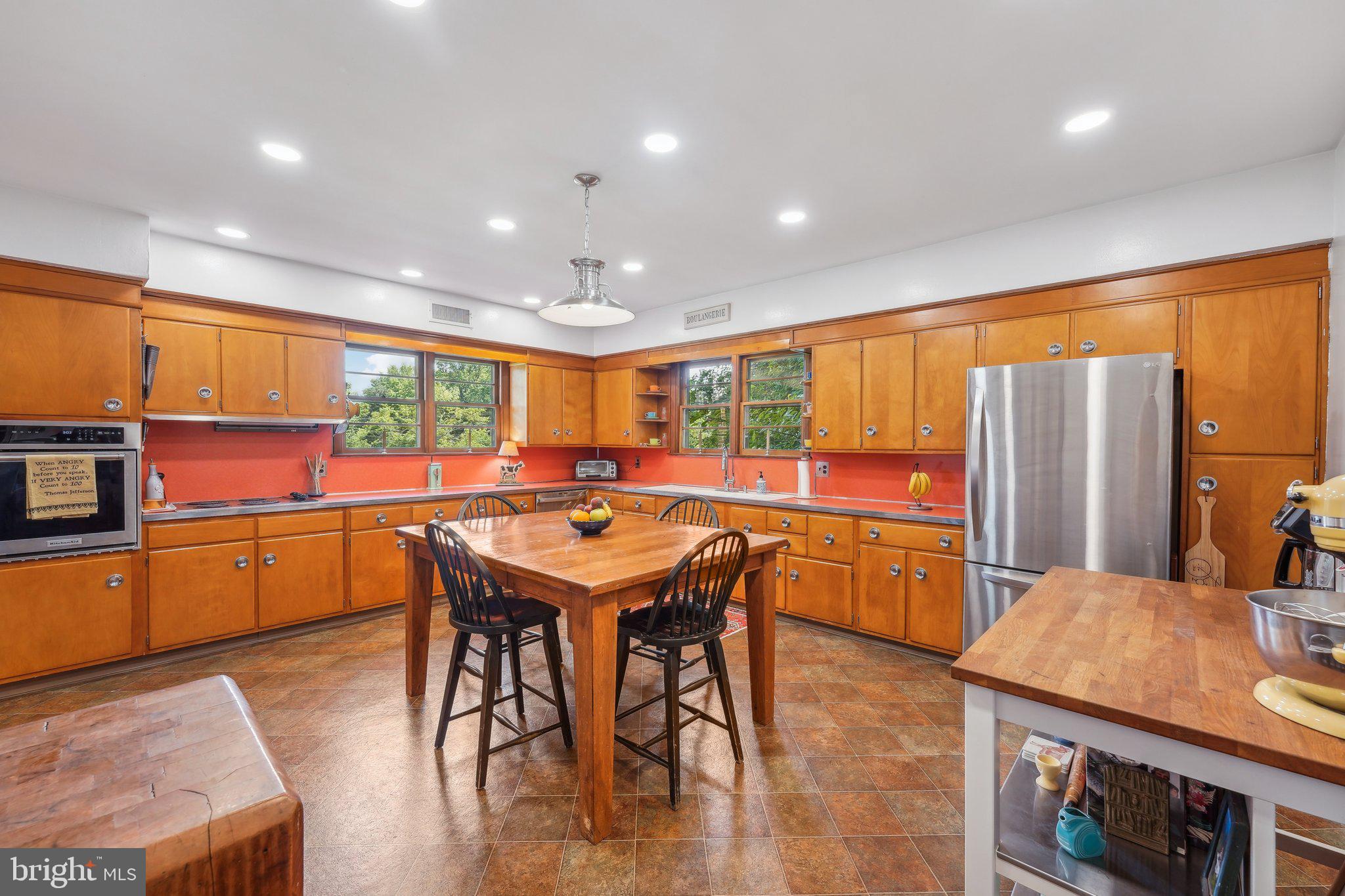 1130 River Road Ewing, NJ 08628 - Photo 20 of 53 Kitchen