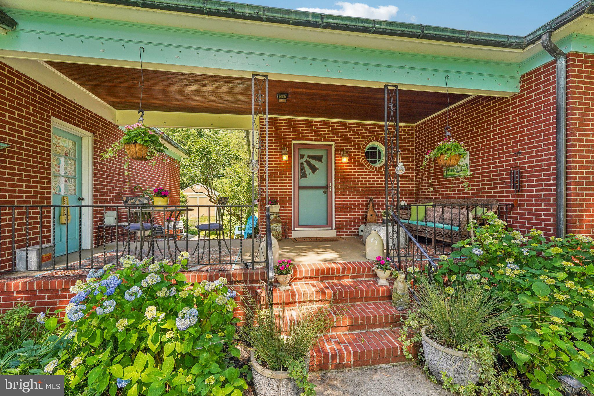 1130 River Road Ewing, NJ 08628 - Photo 2 of 53 Front Porch