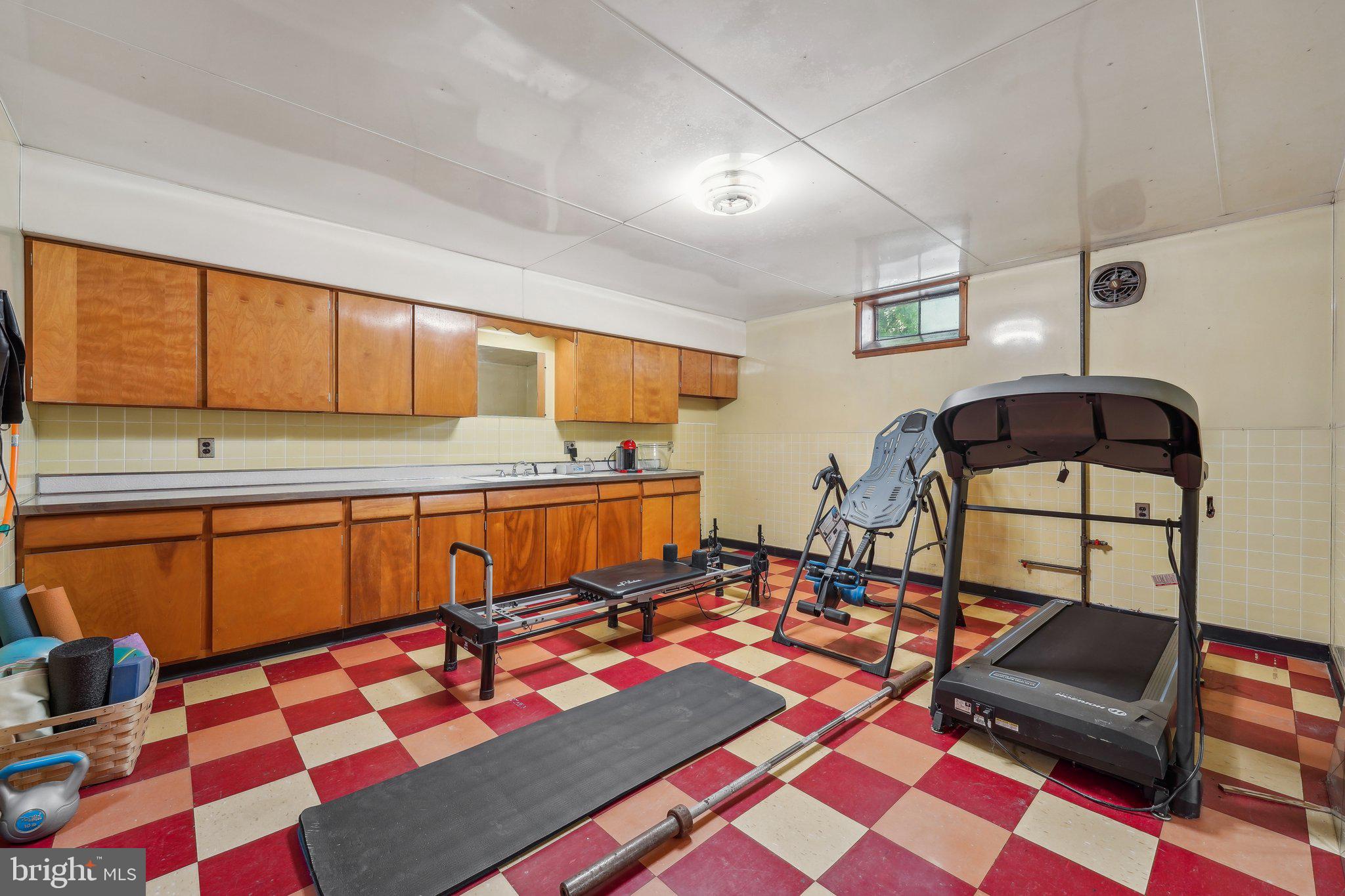 1130 River Road Ewing, NJ 08628 - Photo 40 of 53 2nd Kitchen/Flex