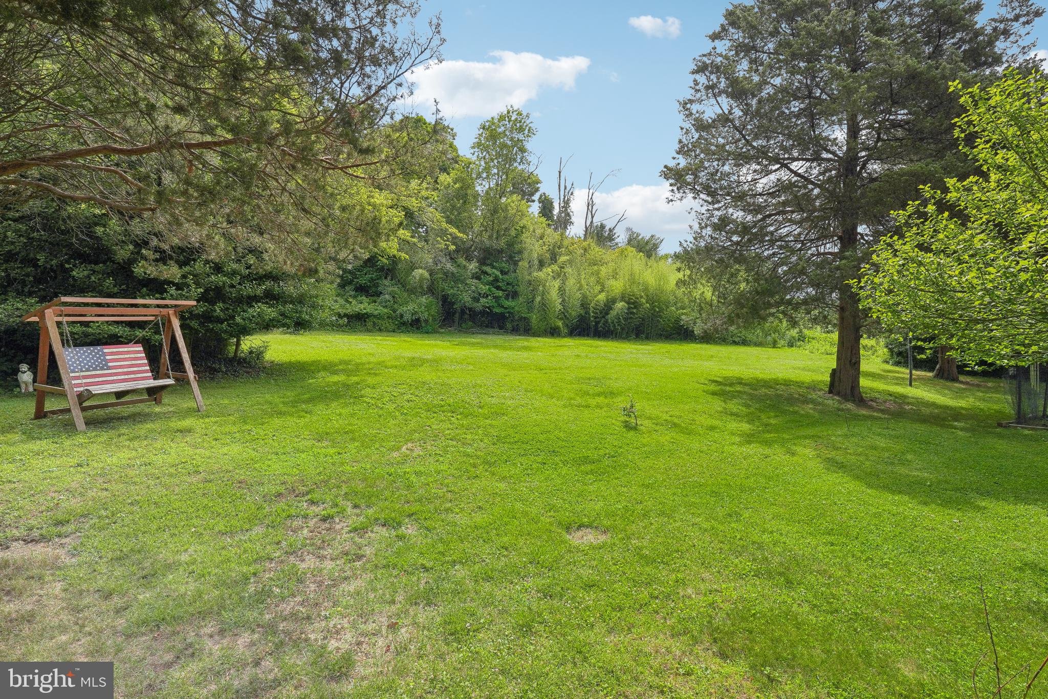 1130 River Road Ewing, NJ 08628 - Photo 47 of 53 Yard