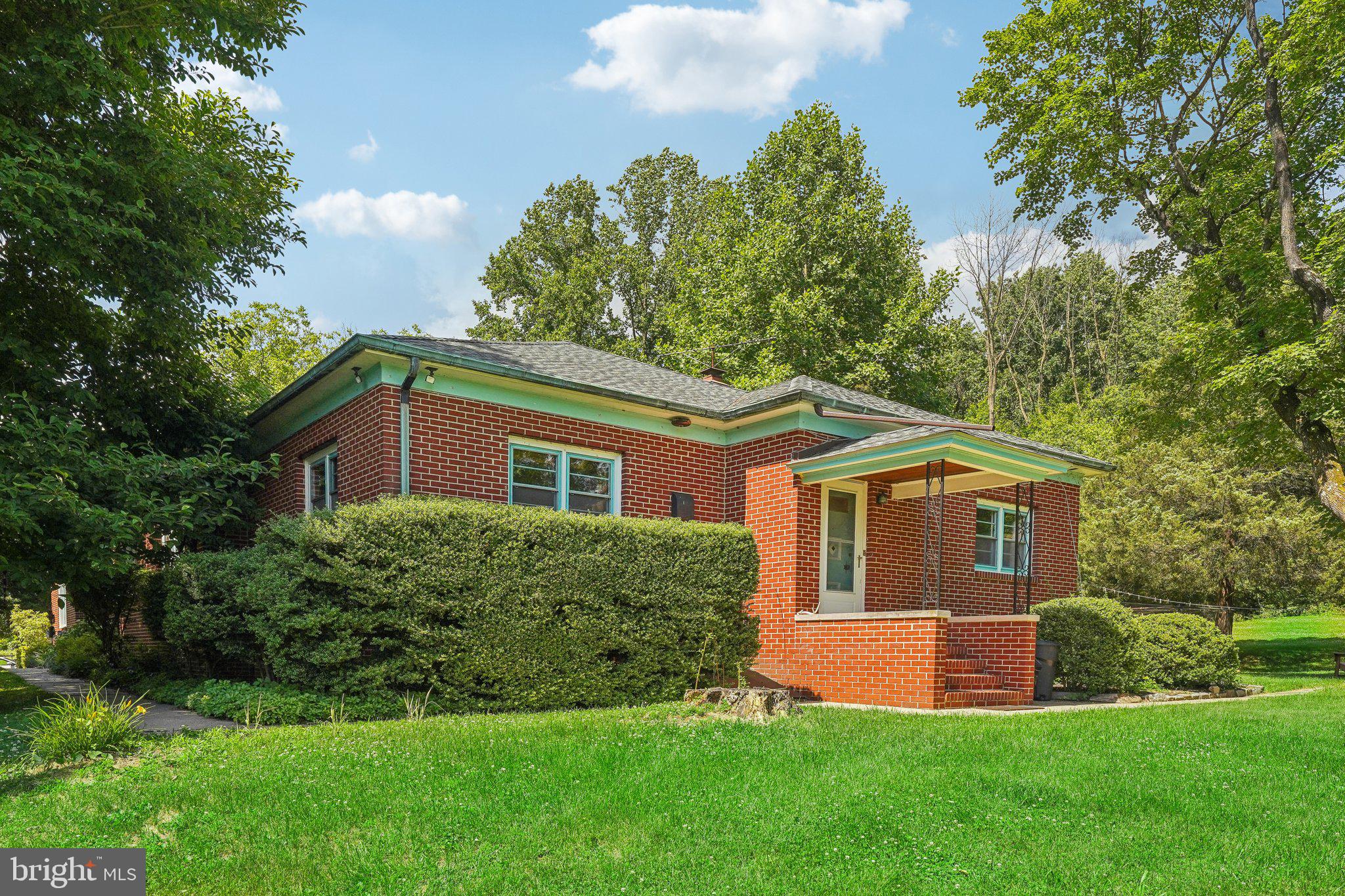 1130 River Road Ewing, NJ 08628 - Photo 51 of 53 Side