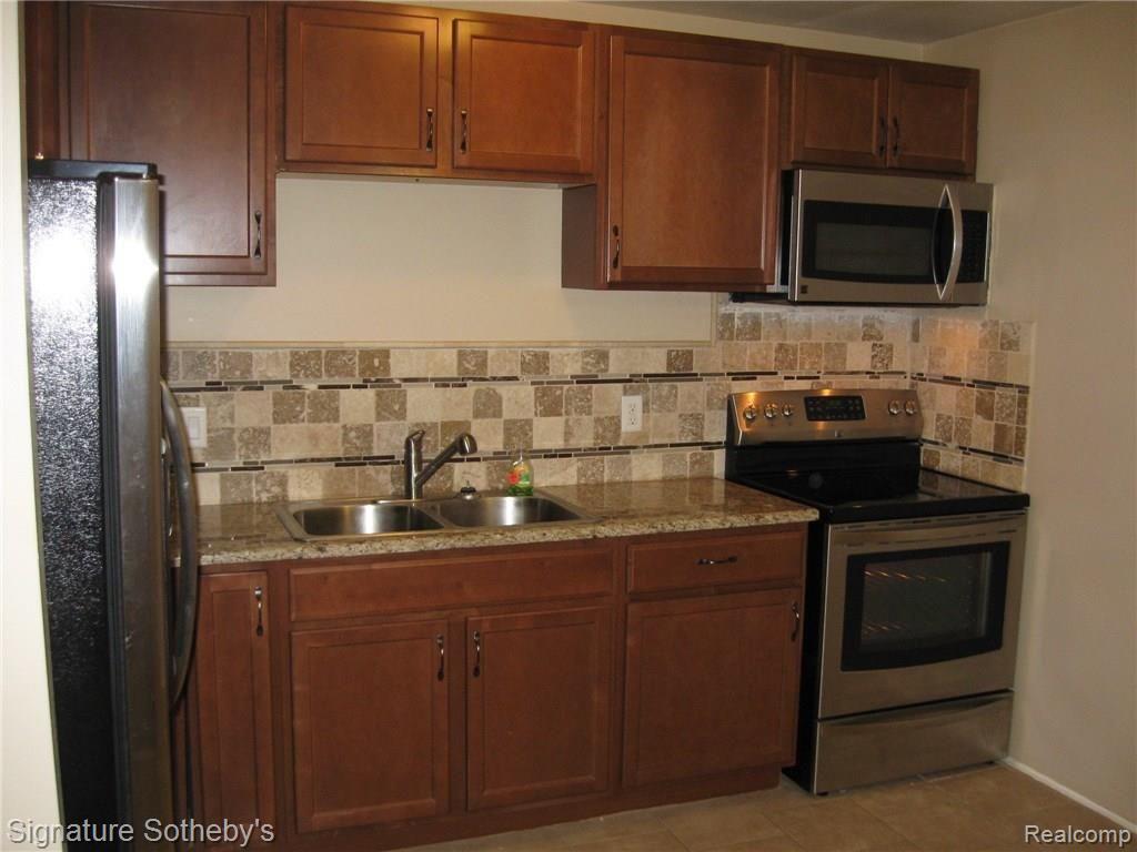 26305 West Seven Mile Road, Unit 105 Redford, MI 48240 - Photo 8 of 22