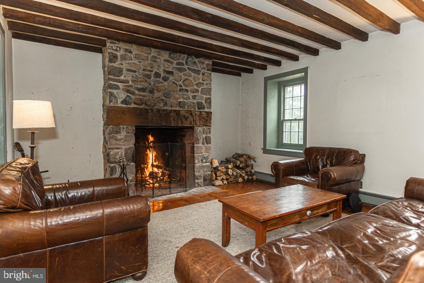2 Woodhill Road Newtown, PA 18940 - Photo 5 of 58