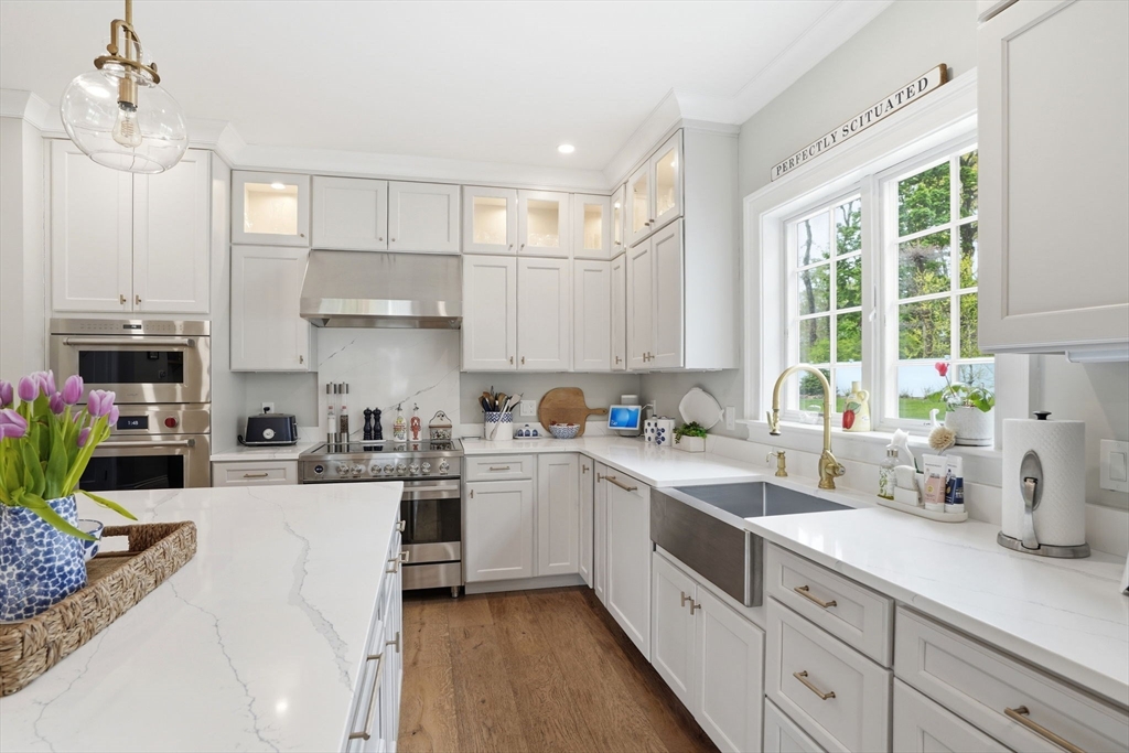 485 Country Way Scituate, MA 02066 - Photo 9 of 42