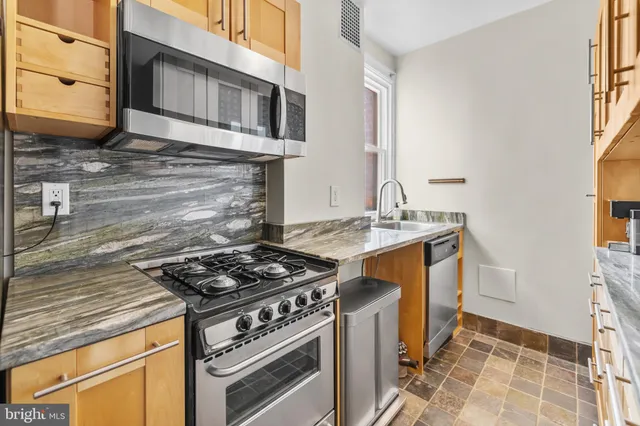 $399,999 | 1915 16th Street Northwest, Unit 501, Washington, DC 20009