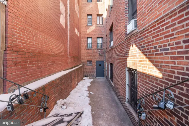 $399,999 | 1915 16th Street Northwest, Unit 501, Washington, DC 20009