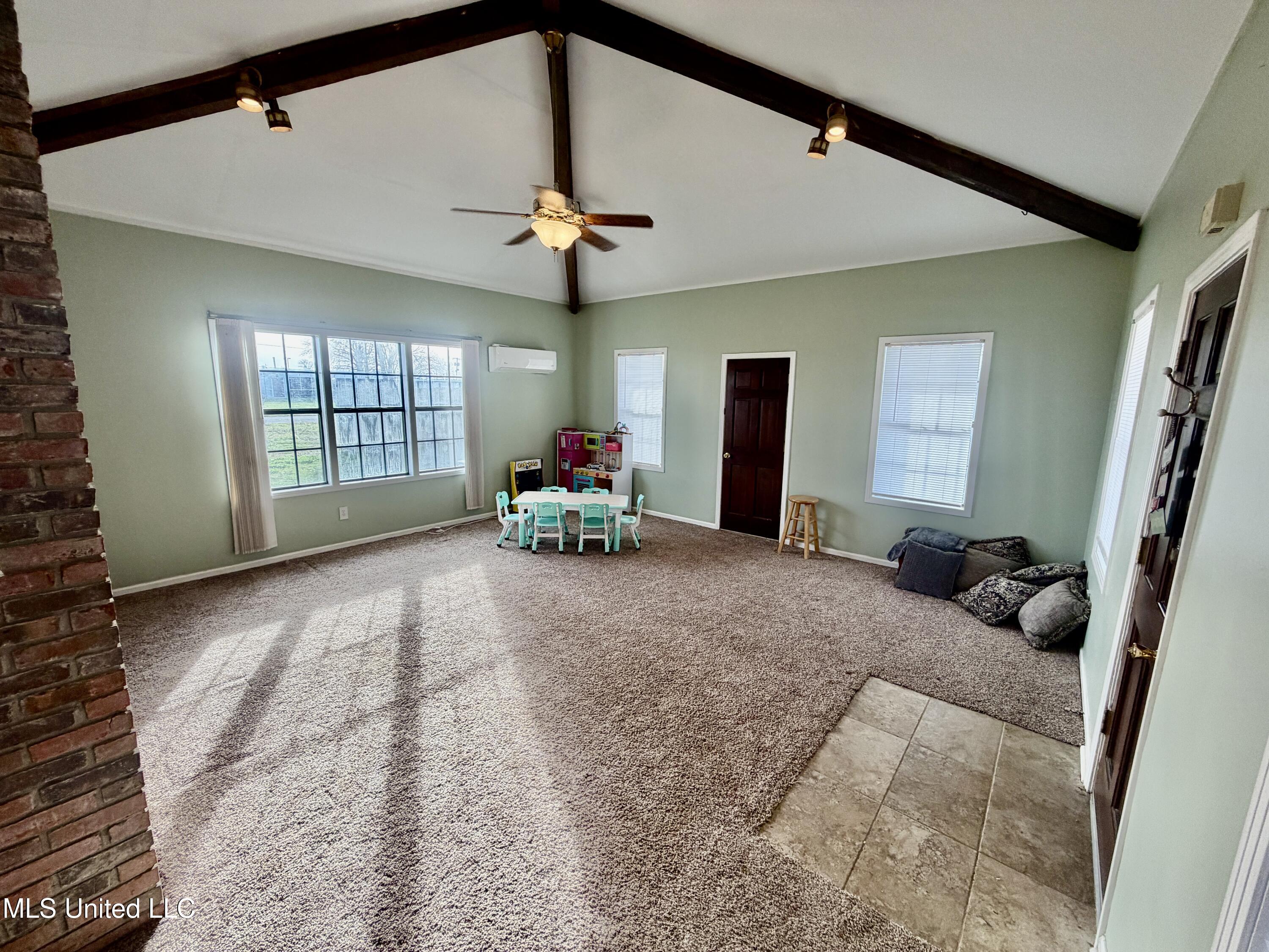 407 Juniper Lane Ruleville, MS 38771 - Photo 12 of 33 IMG_2184