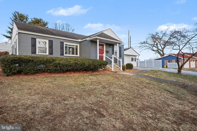 $315,000 | 1402 Warwick Road, Camp Hill, PA 17011