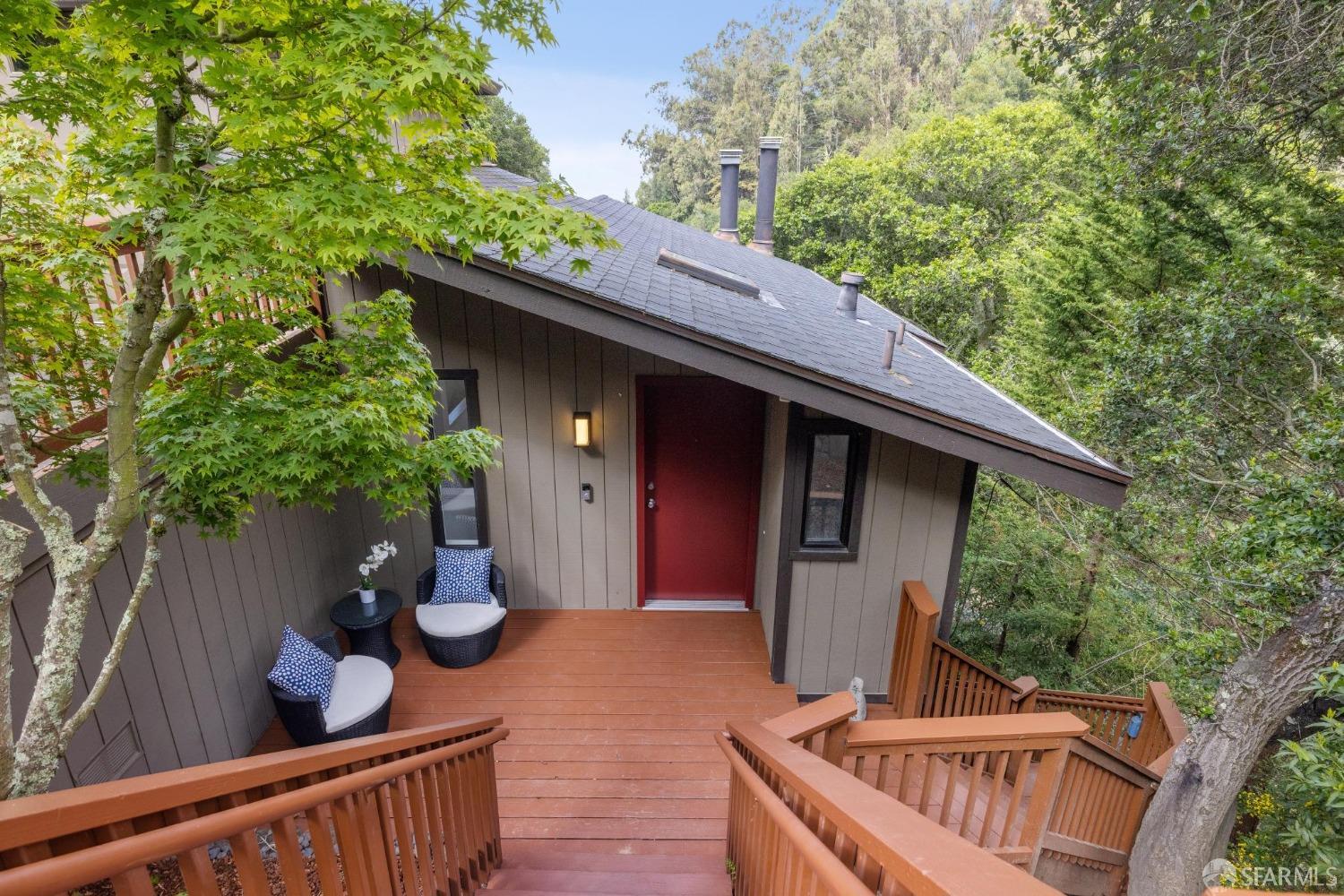 1395 Alvarado Road Berkeley, CA 94705 - Photo 2 of 86 Gallery Image 2