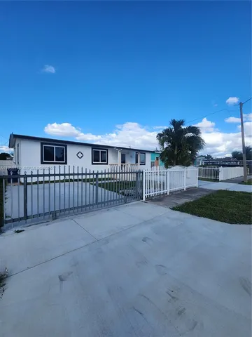 $525,000 | 4221 Northwest 169th Terrace, Miami Gardens, FL 33055