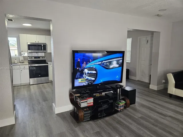 $525,000 | 4221 Northwest 169th Terrace, Miami Gardens, FL 33055