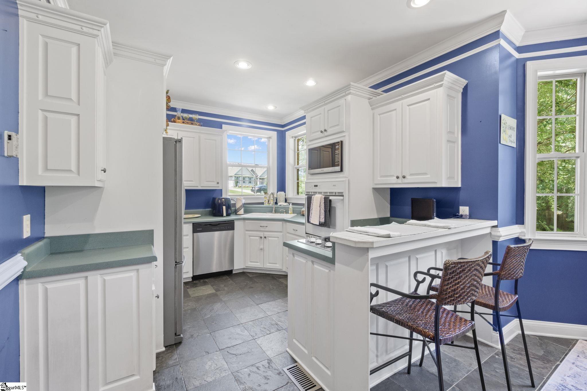 134 Roundstone Drive Inman, SC 29349 - Photo 12 of 25 Gallery Image 12