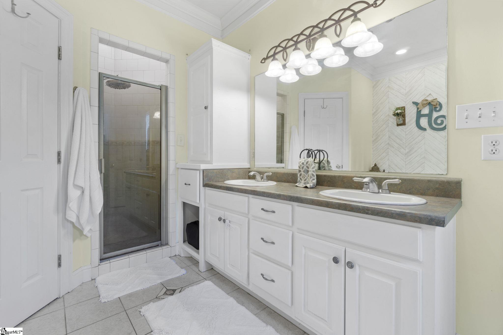 134 Roundstone Drive Inman, SC 29349 - Photo 15 of 25 Gallery Image 15