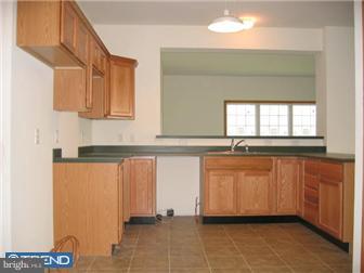 15 Mill Road Hamilton, NJ 08620 - Photo 5 of 12 Kitchen