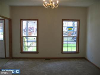 15 Mill Road Hamilton, NJ 08620 - Photo 8 of 12 Dining Room