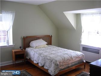 562 Manor Road Wynnewood, PA 19096 - Photo 11 of 13 Bedroom 3