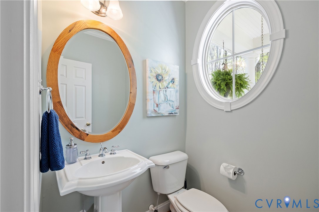 3143 Maidens Road Powhatan, VA 23139 - Photo 26 of 46 1st floor powder room