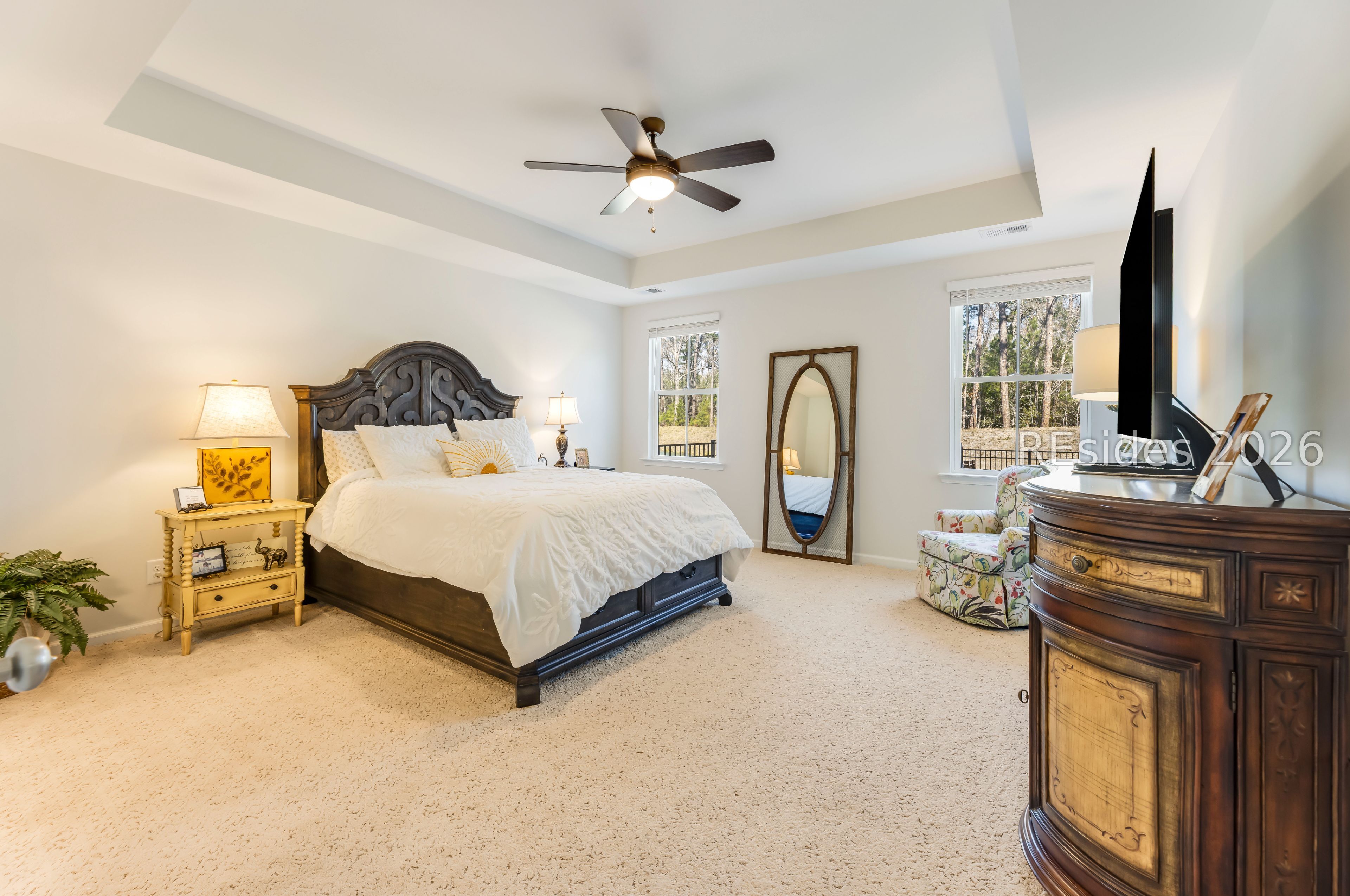 263 Monument Street Ridgeland, SC 29936 - Photo 21 of 61 15 x 16' primary with tray ceiling