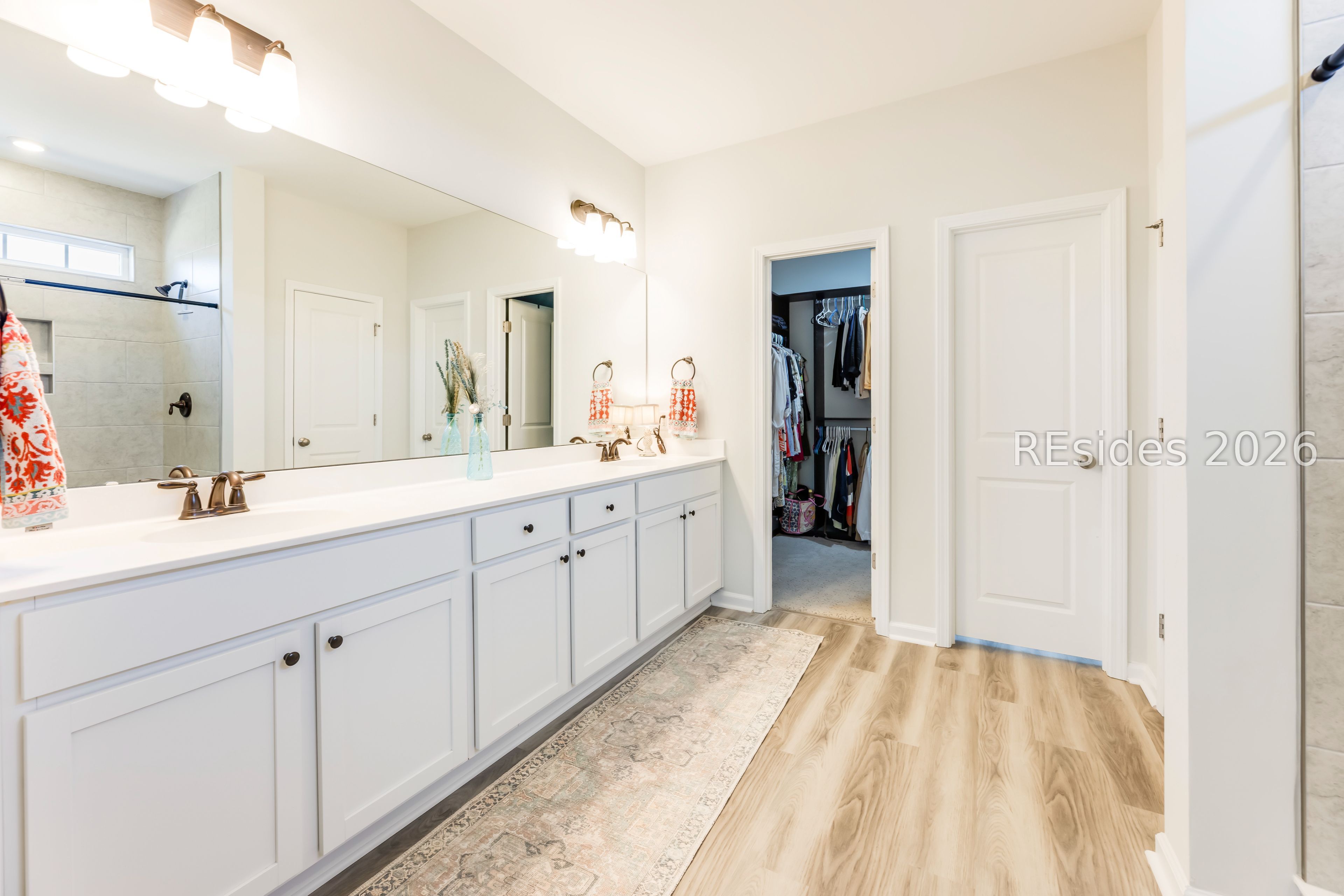 263 Monument Street Ridgeland, SC 29936 - Photo 25 of 61 Large linen closet