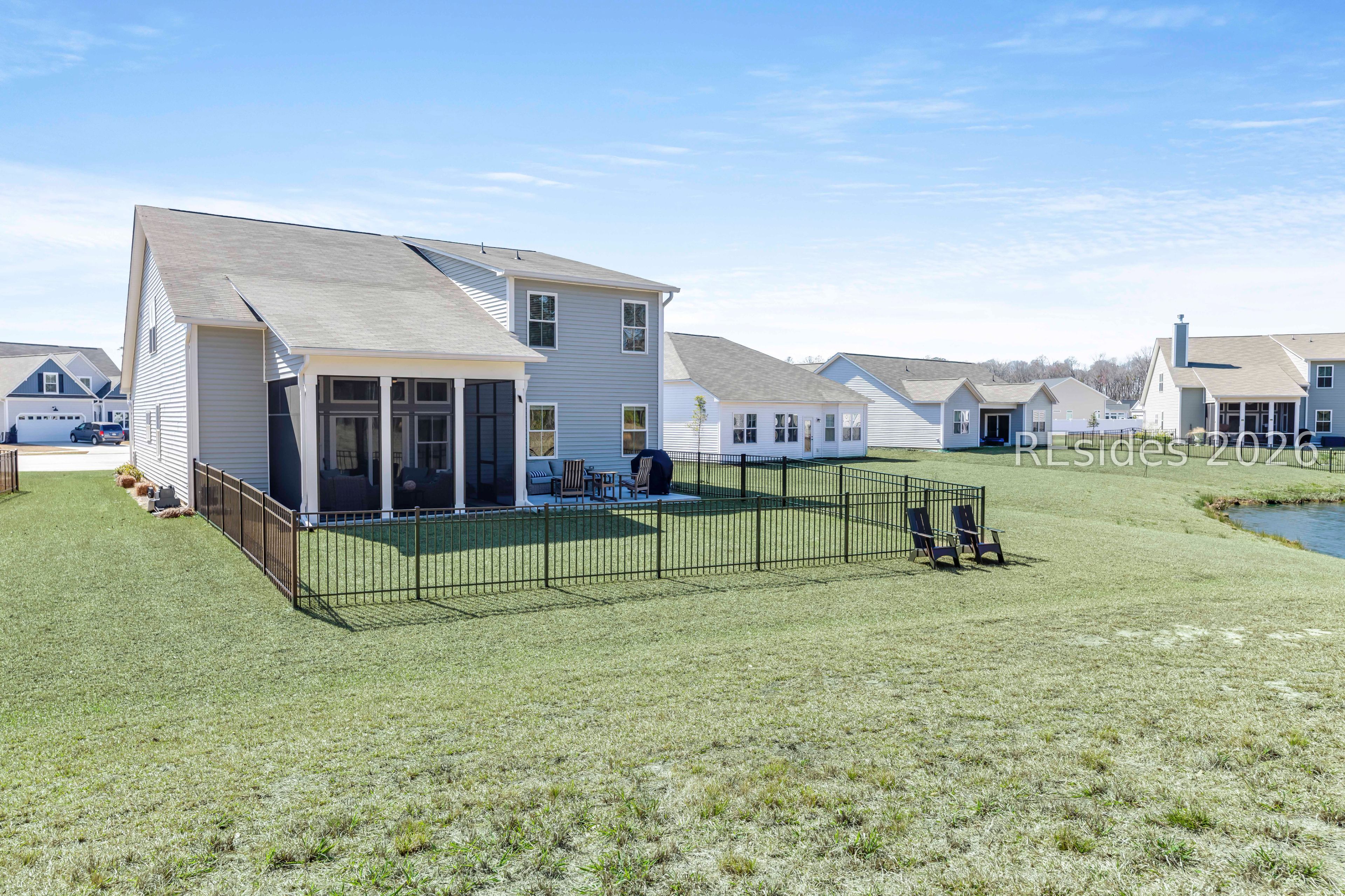 263 Monument Street Ridgeland, SC 29936 - Photo 44 of 61 Fenced yard, cul-de-sac lot, lots of space!