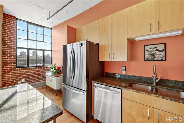 $162,900 | 2020 Washington St Street, Unit 707, St. Louis, MO 63103