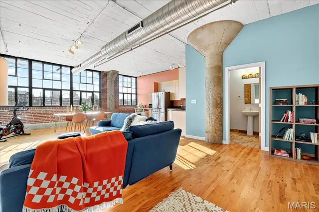 $162,900 | 2020 Washington St Street, Unit 707, St. Louis, MO 63103