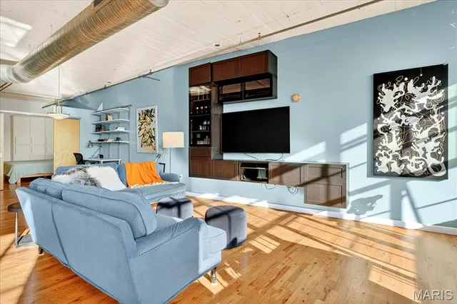 $162,900 | 2020 Washington St Street, Unit 707, St. Louis, MO 63103