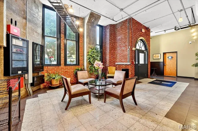 $162,900 | 2020 Washington St Street, Unit 707, St. Louis, MO 63103