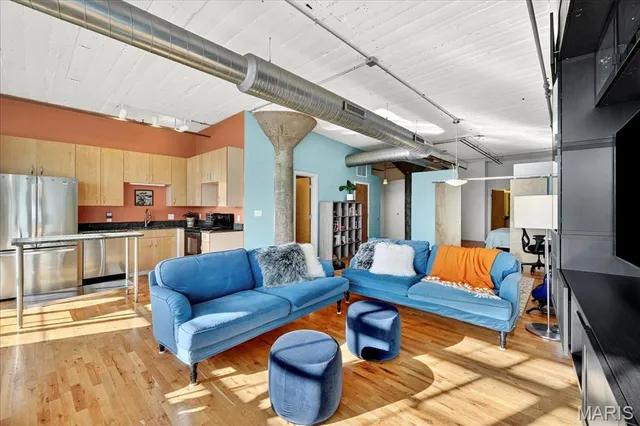 $162,900 | 2020 Washington St Street, Unit 707, St. Louis, MO 63103