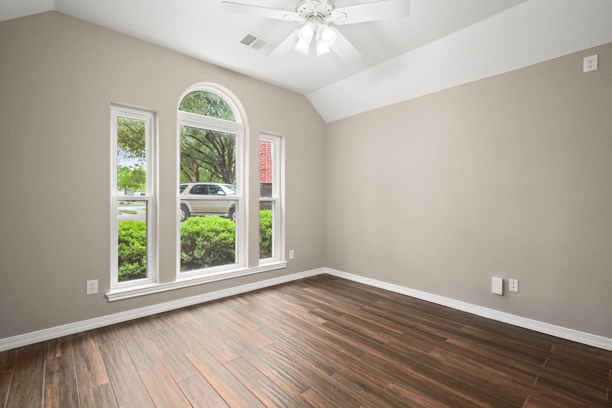 3420 Ribbon Reef Lane Austin, TX 78728 - Photo 18 of 25 Secondary bedroom with tile flooring and walk-in closet