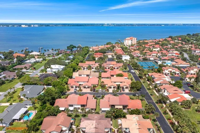 $2,000 | 3335 Wind Surf Way, Melbourne Beach, FL 32951